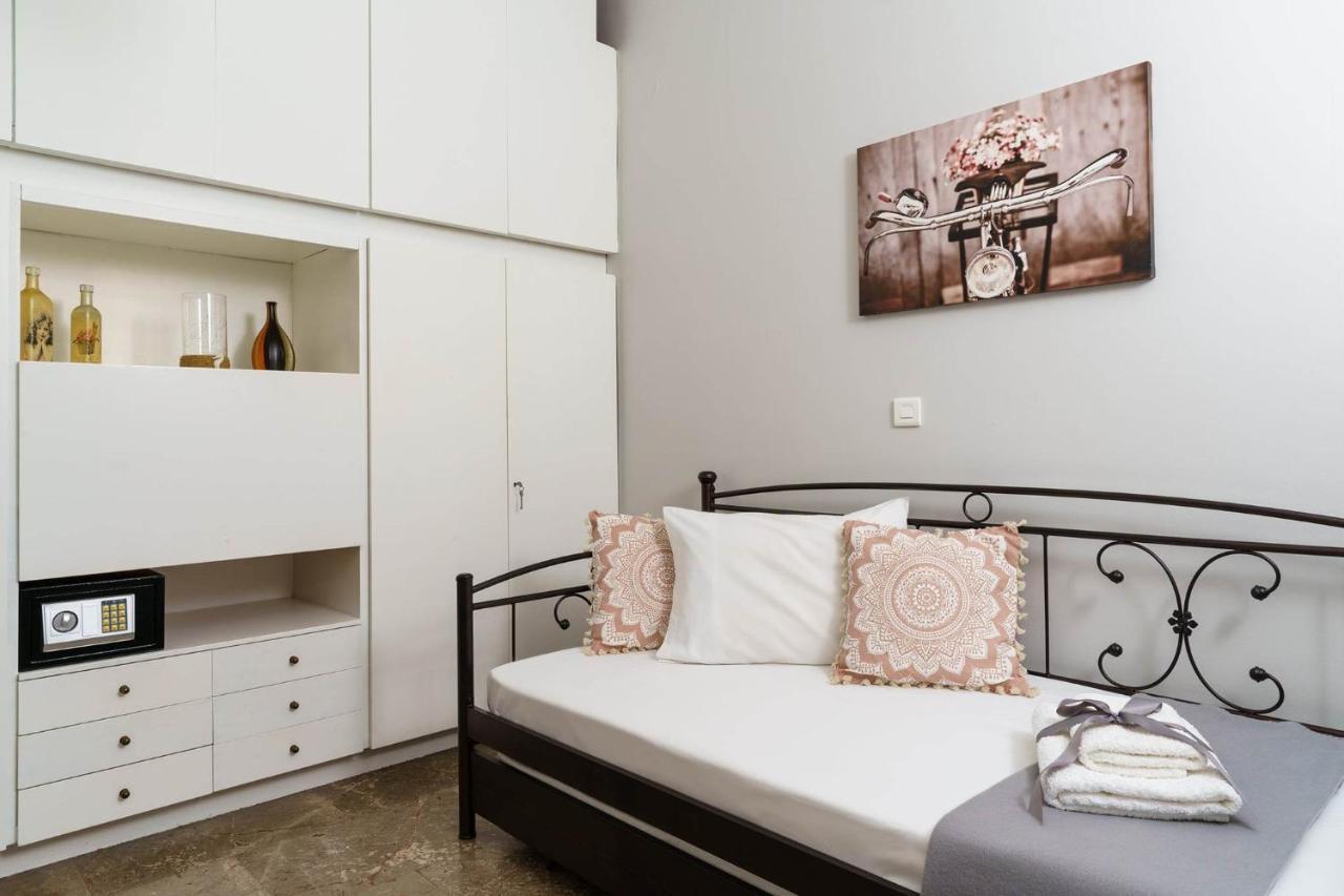 Chris'S Best Apartment In เอเธนส์ ภายนอก รูปภาพ