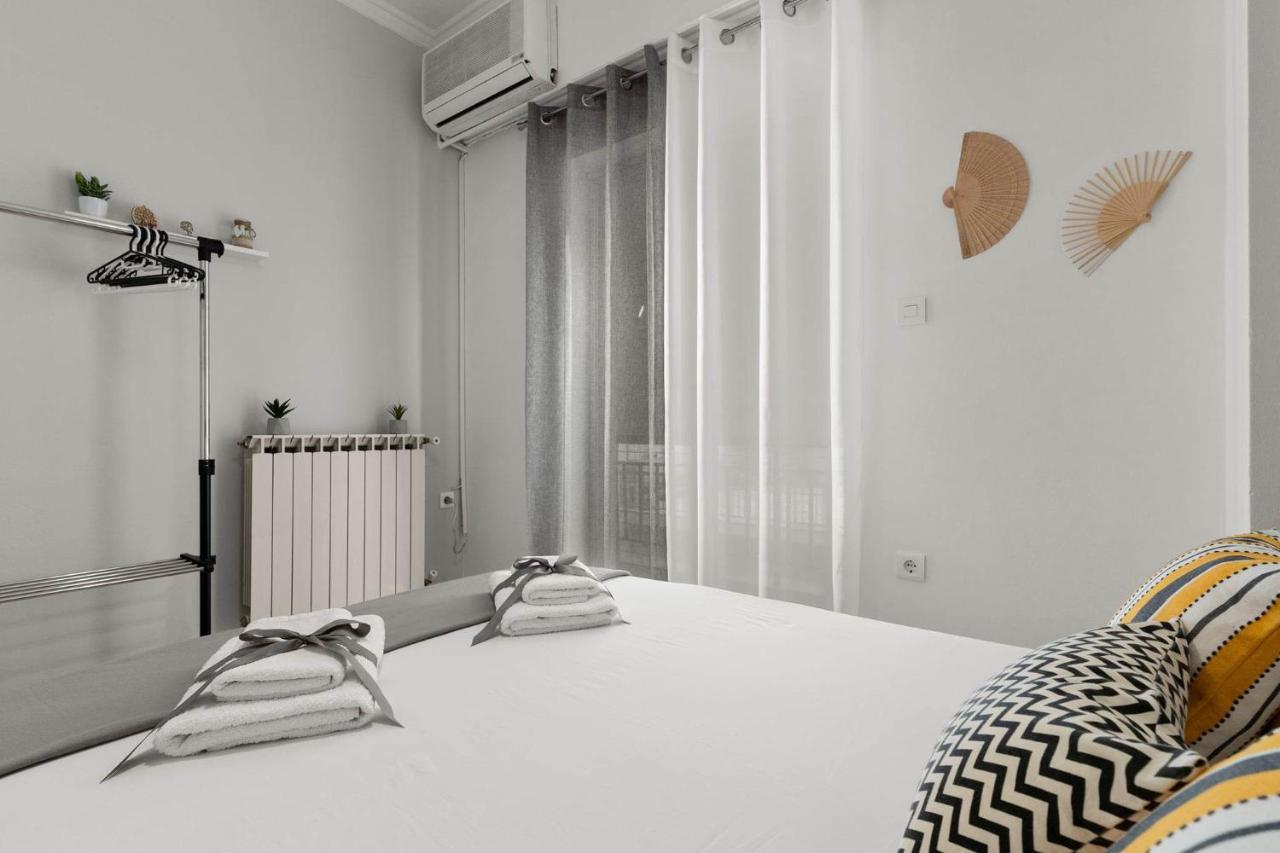 Chris'S Best Apartment In เอเธนส์ ภายนอก รูปภาพ