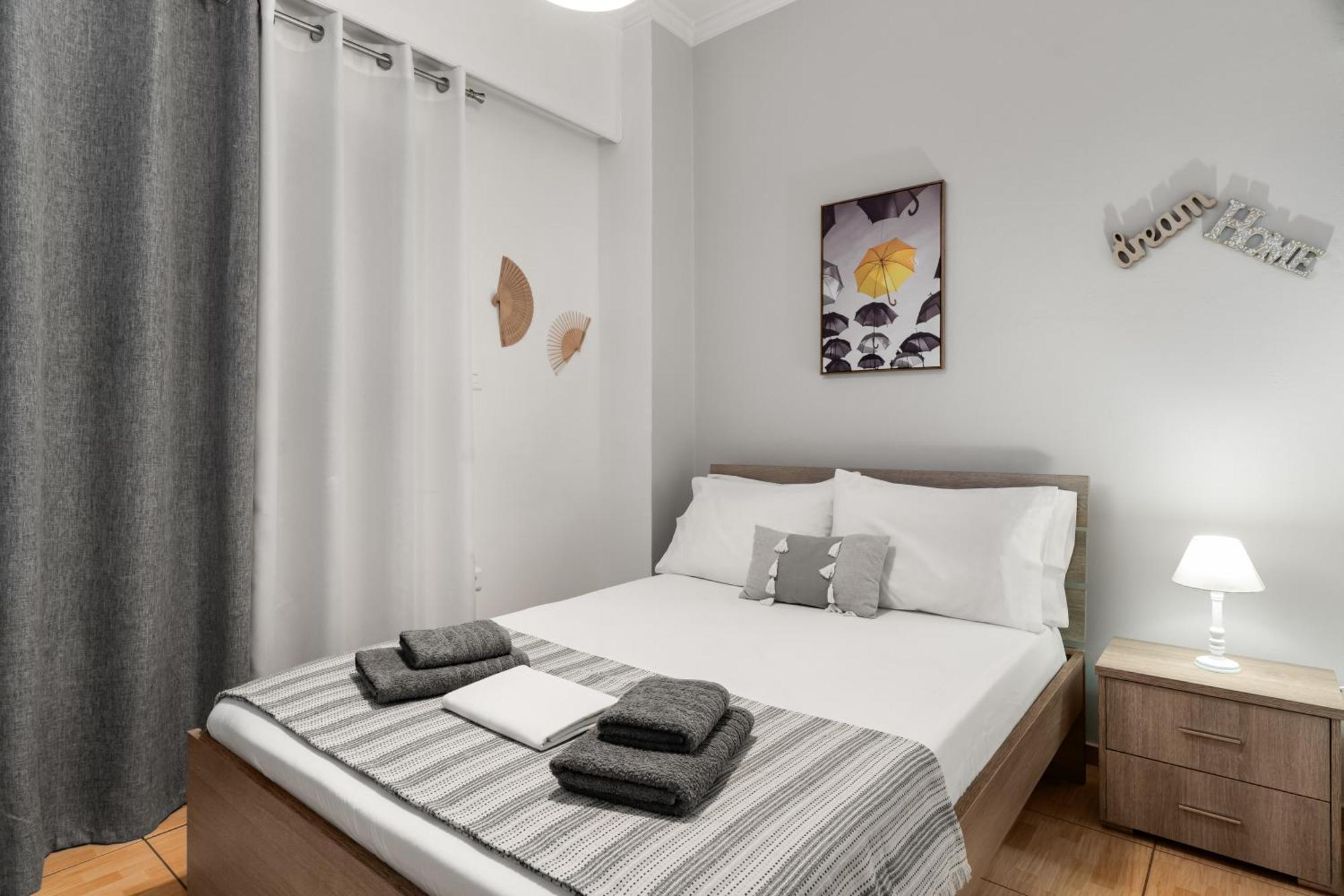 Chris'S Best Apartment In เอเธนส์ ภายนอก รูปภาพ