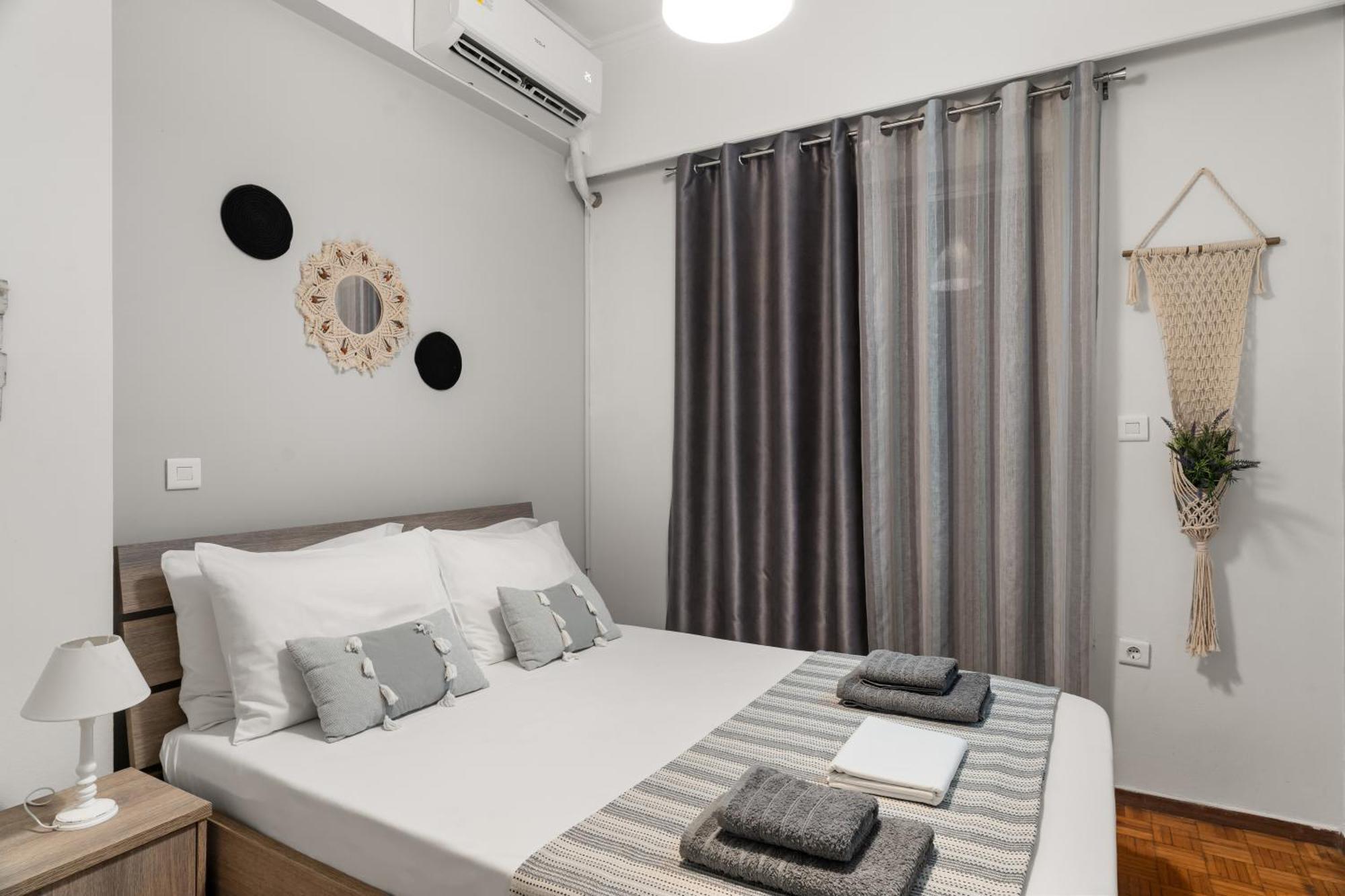 Chris'S Best Apartment In เอเธนส์ ภายนอก รูปภาพ